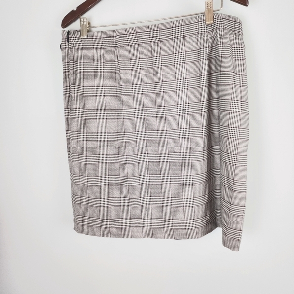 J. Jill Black and Gray Side Slit Pull On Mini Skirt Women’s L Petite NWT - Picture 5 of 9